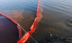 В Норильске ввели режим ЧС из-за разлива в реки 20 тысяч тонн нефтепродуктов