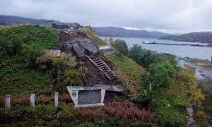 В Мурманской области обрушился памятник советским подводникам