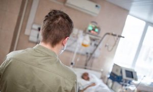 Столичные чиновники разрешили пациентам с легкой формой коронавируса лечиться дома