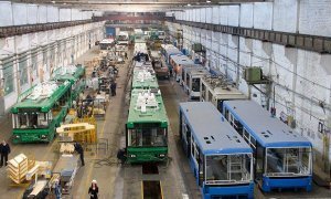 На троллейбусном заводе в Энгельсе уволили больше половины сотрудников