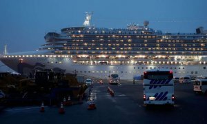 С круизного лайнера Diamond Princess сняли карантин. Пассажиров эвакуируют