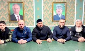 Чеченские чиновники и силовики пообещали найти семью Янгулбаевых и «взять спрос за их слова»