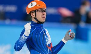Семен Елистратов завоевал бронзу в шорт-треке на 1500 метров