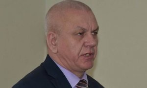 Мэр Южно-Курильска попросил депутатов извиниться за него перед гражданами за скандал с приставанием к подчиненной
