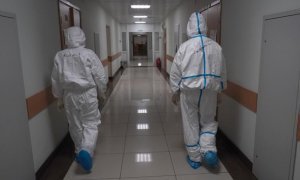 Вирусолог спрогнозировал вторую волну коронавируса в России на октябрь-ноябрь