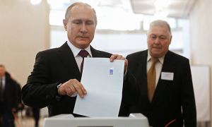Госдума утвердила в первом чтении законопроект об обнулении президентских сроков Путина