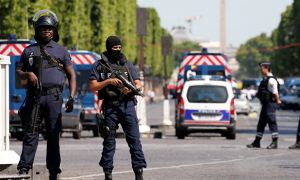 Во Франции по подозрению в подготовке теракта задержали выходцев из Чечни