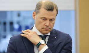 Бывший глава «Почты России» задолжал 300 тысяч рублей за коммуналку в элитном ЖК