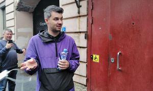 Свидетель, отказавшийся давать показания против Навального, уехал из России