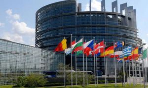 Европарламент призвал принять «решительные меры» против России