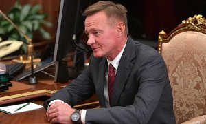 Губернатор Курской области Роман Старовойт сделал прививку от коронавируса
