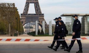 Власти Франции и Германии повторно вводят карантин из-за коронавируса