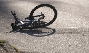 В Мурманске бывшая чиновница сбила ребенка на велосипеде и потребовала от его родителей компенсации