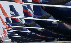 Правительство РФ пытается выкупить для авиакомпаний 500 лизинговых самолетов, но пока безрезультатно