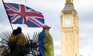 Семьям британцев, принимающим украинцев, увеличат выплаты
