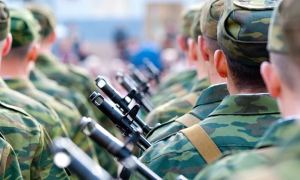 Депутаты Госдумы предложили засчитывать службу в армии в трудовой стаж