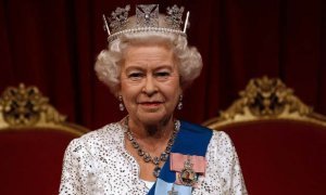 Королева Великобритании Елизавета II откажется от престола в пользу своего сына