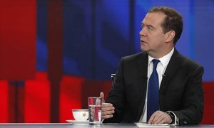 Дмитрий Медведев пообещал не отключать в России YouTube из-за закона об изоляции Рунета