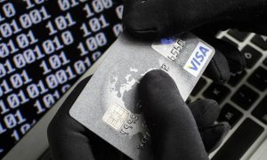 Мошенники похищали у россиян данные банковских карт с помощью выдуманной премии «Лайк года»