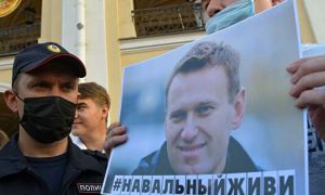 Соратники Алексея Навального назвали имя еще одного причастного к отравлению политика сотрудника ФСБ