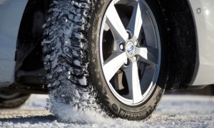 Синоптики предупредили водителей о внезапном наступлении «автомобильной зимы»