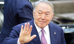 Экс-президент Казахстана Нурсултан Назарбаев и его семья покинули страну на фоне протестов