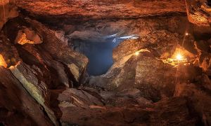 В подмосковных пещерах Саяны пропала группа из 10 туристов