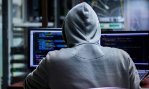 Связанные с российскими властями хакеры украли информацию о санкциях США против РФ