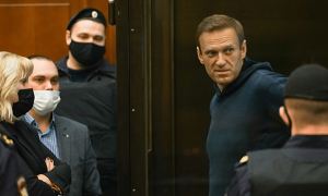 Более 400 россиян, перечислявших деньги ФБК, готовы выступить свидетелями защиты по делу Навального