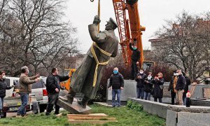 Российские следователи возбудили дело по факту демонтажа памятника маршалу Коневу в Праге