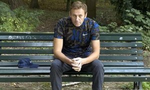 Алексей Навальный заявил, что «устал смеяться» из-за версий властей о причинах его комы