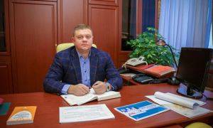 Отправленного в отставку вице-премьера Крыма заподозрили в хищении 57 млн рублей