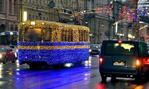 Власти Петербурга оставят жителей города в новогоднюю ночь без общественного транспорта