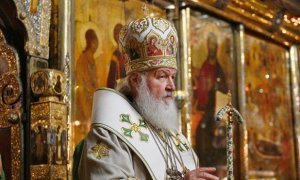 Патриарх Кирилл совершил крестный ход против коронавируса вокруг Москвы