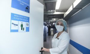 В России число заразившихся коронавирусом выросло на рекордные 2 186 человек