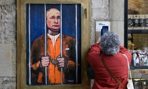 Международный уголовный суд в Гааге выдал ордер на арест Путина