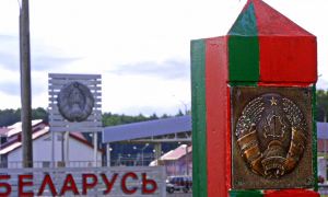 Белоруссия ввела плату за регистрацию в электронной очереди на въезд через КПП