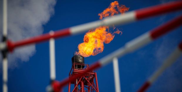 Газпром сжигает предназначенный для Европы газ на сумму 10 млн долл в день