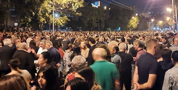 В Ереване прошел митинг за отставку Никола Пашиняна