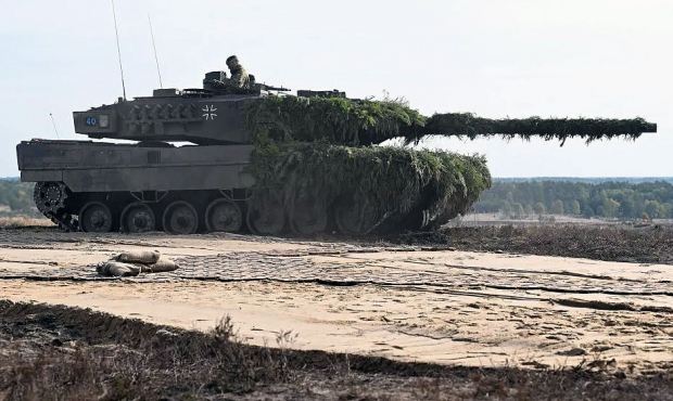Russia wants to bleed Ukraine dry before its tanks arrive