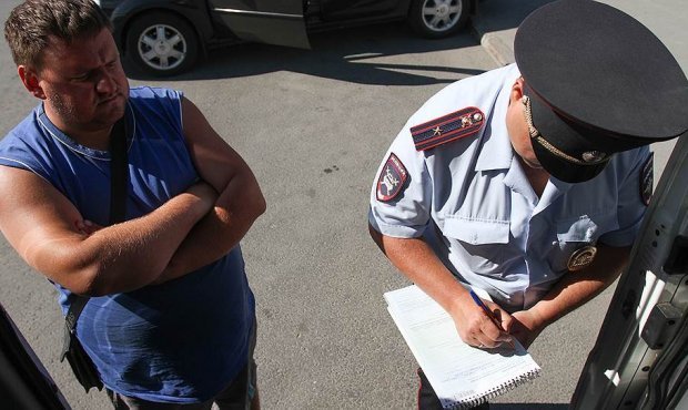 Права потеряют у переходов и светофоров