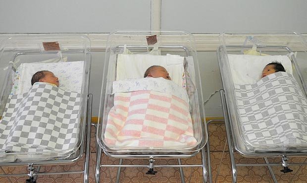 В России за прошлый год оказались брошенными около 3 тысяч новорожденных детей