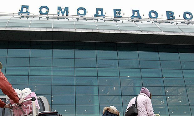 В аэропорту «Домодедово» задержали пассажира, угрожавшего взорвать самолет