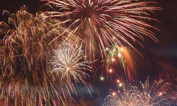 В Кемеровской области новогодний фейерверк попал в квартиру и ранил ребенка