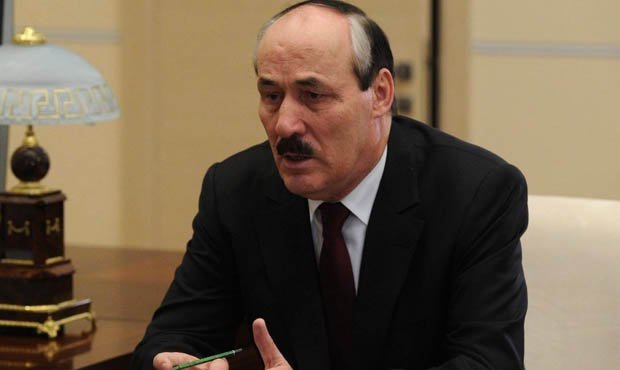 Экс-глава Дагестана рассказал о московских кураторах республиканских коррупционеров