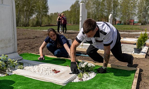 В Новосибирске прошел конкурс на лучший дизайн могил