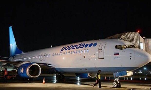 «Победа» через суд пытается добиться права не кормить своих пассажиров в полете