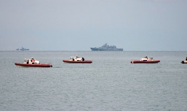 Разбившийся в Сочи самолет Ту-154 мог упасть по причине перегруза