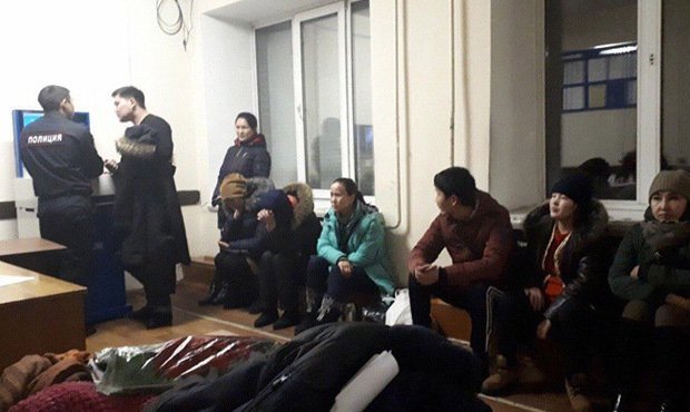 Тувинским чиновникам грозит ответственность за отказ выдать квартиры сиротам 