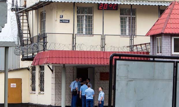 Юристы потребовали отправить в СИЗО замначальника ярославской колонии №1